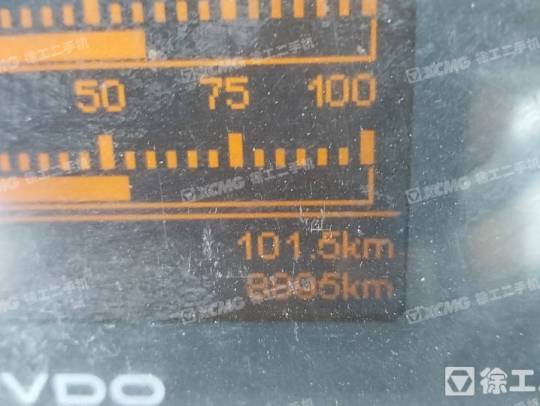 徐工XCT12L4汽車起重機