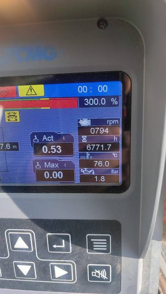 徐工XCT12L4汽車起重機