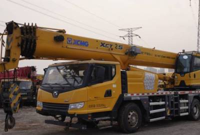 徐工XCT25L5汽車起重機(jī)