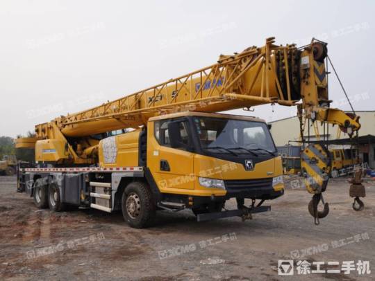 徐工XCT25L5汽車起重機