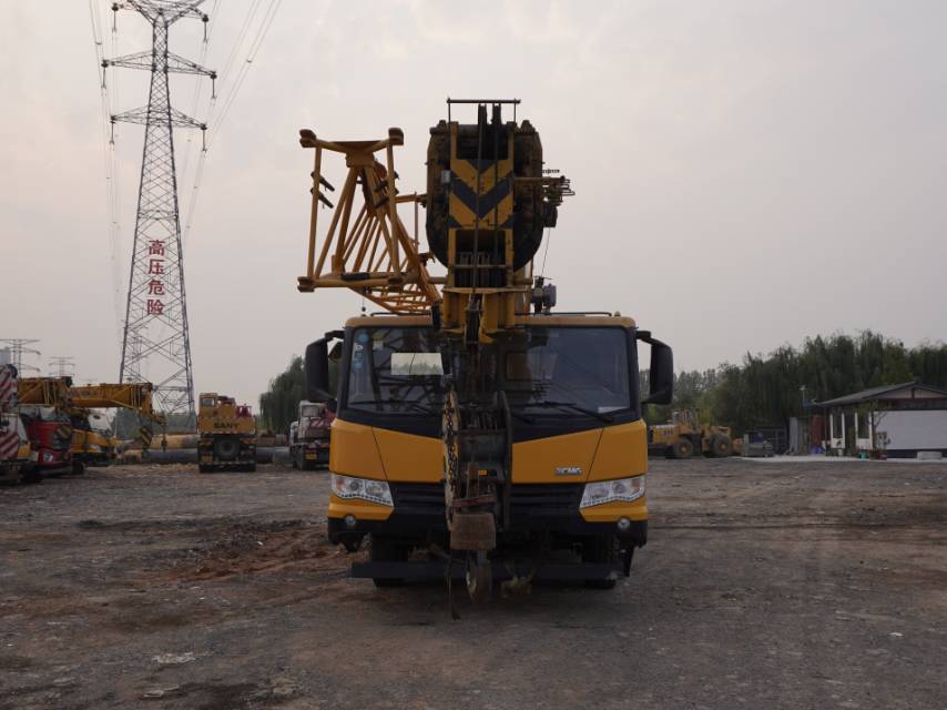 徐工XCT25L5汽車起重機