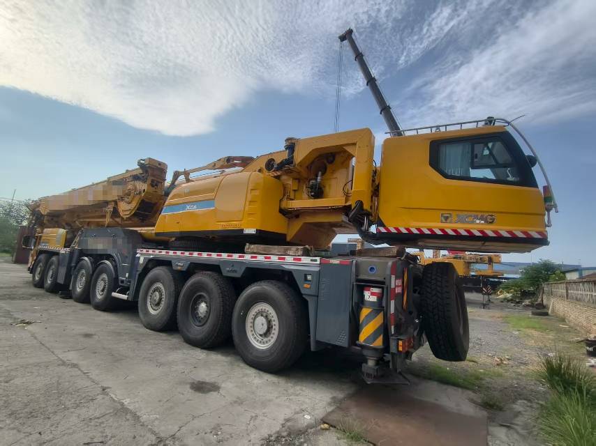 徐工XCA550全地面起重機