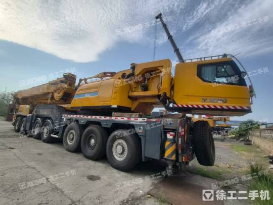 徐工XCA550全地面起重機