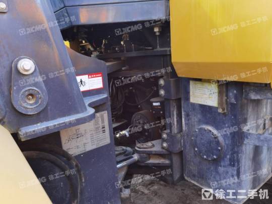 徐工LW500KV輪式裝載機(jī)