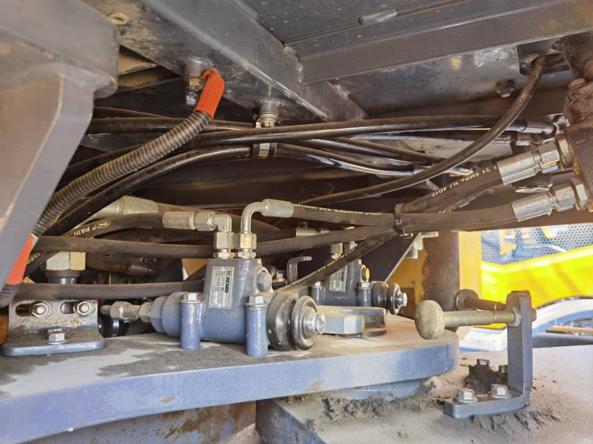 徐工LW500KV輪式裝載機