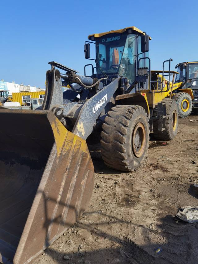 徐工LW600FV輪式裝載機(jī)