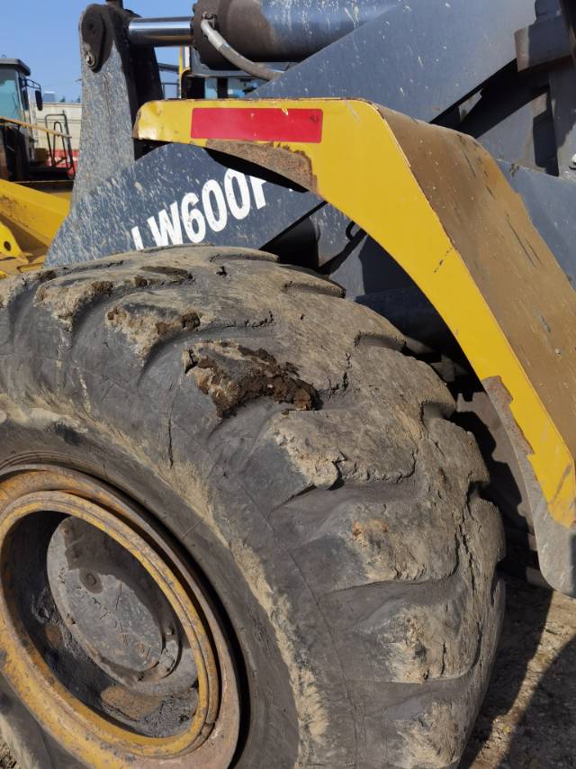 徐工LW600FV輪式裝載機(jī)