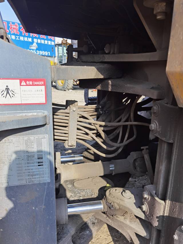 徐工LW600FV輪式裝載機(jī)