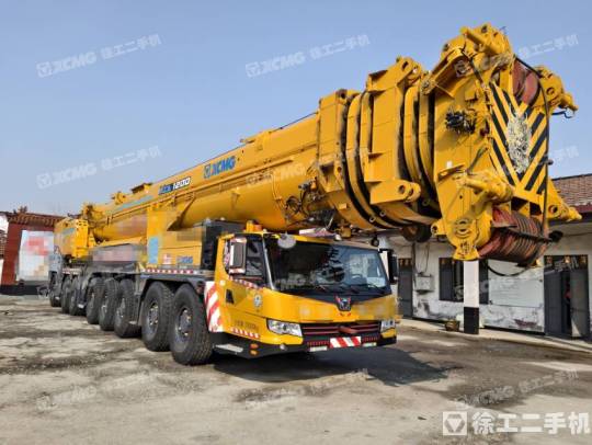 徐工XCA750全路面汽車起重機