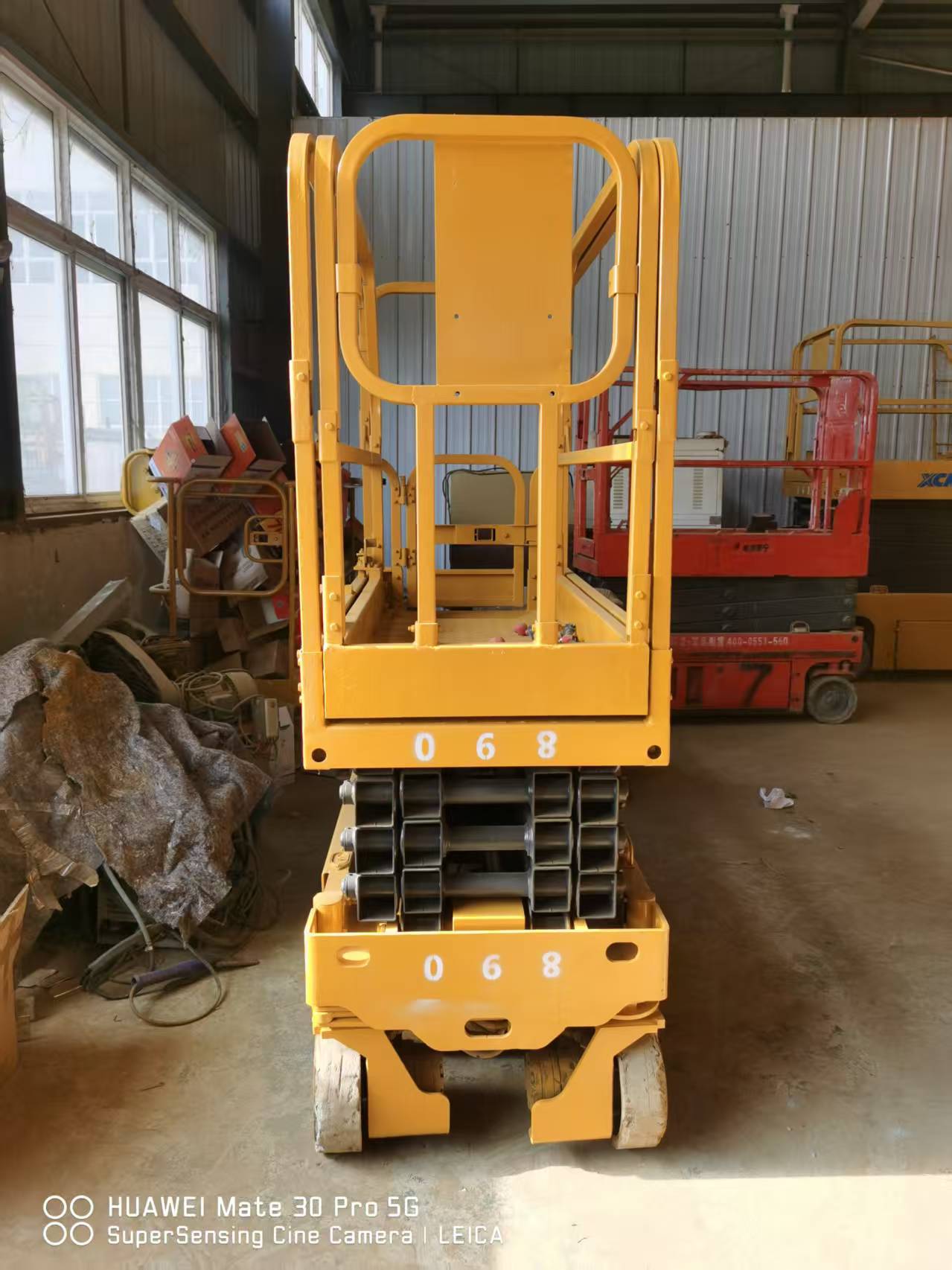 徐工GTJZ0607剪叉式高空作業(yè)平臺(tái)