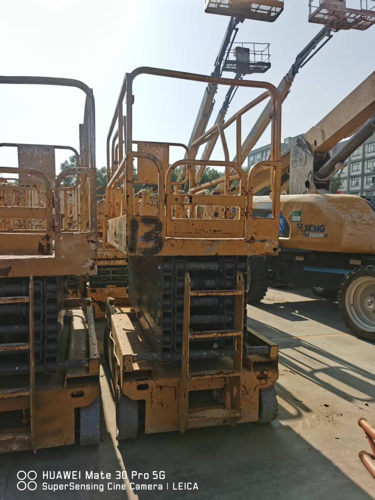 徐工GTJZ1212剪叉式高空作業平臺