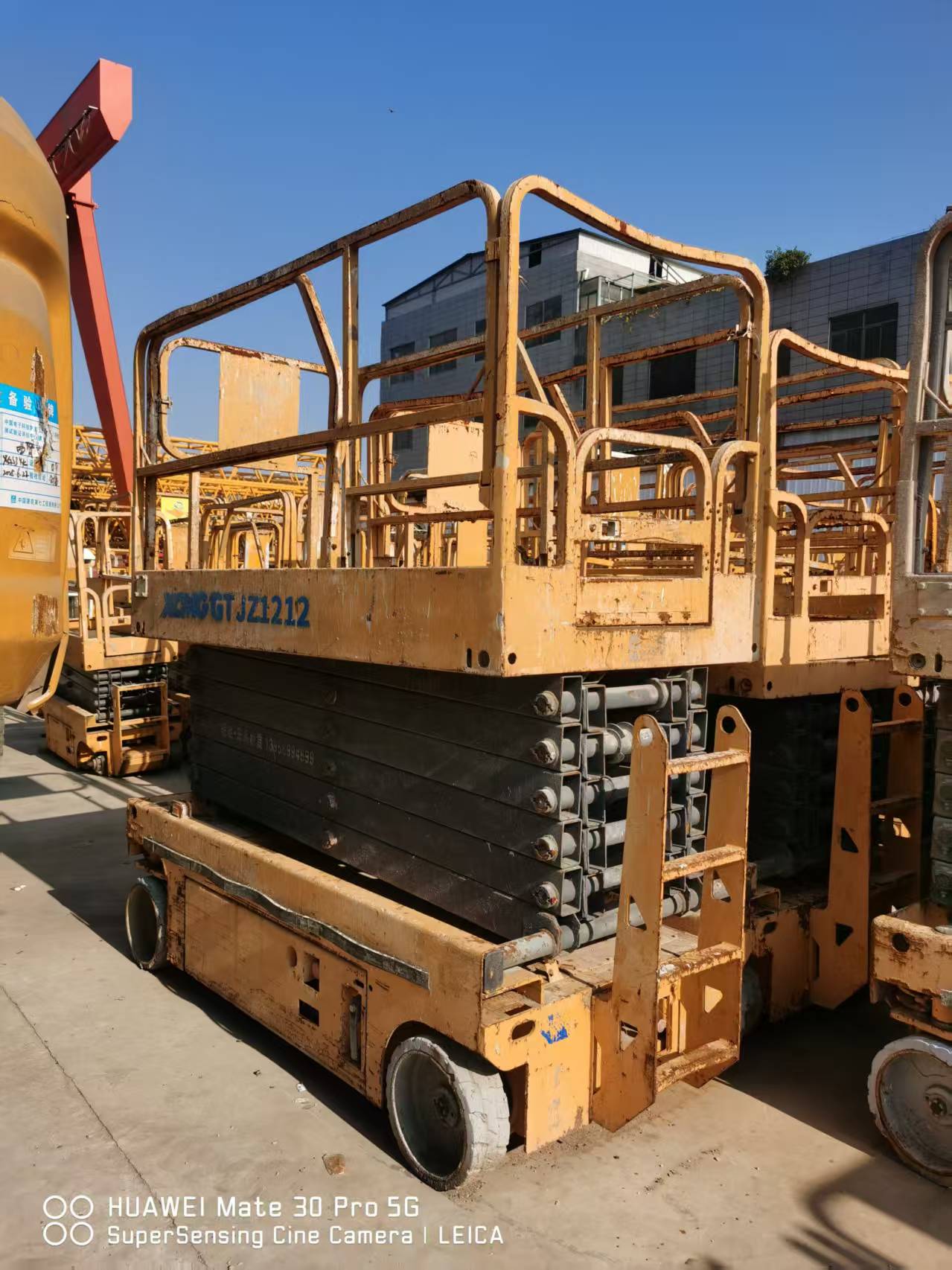 徐工GTJZ1212剪叉式高空作業平臺