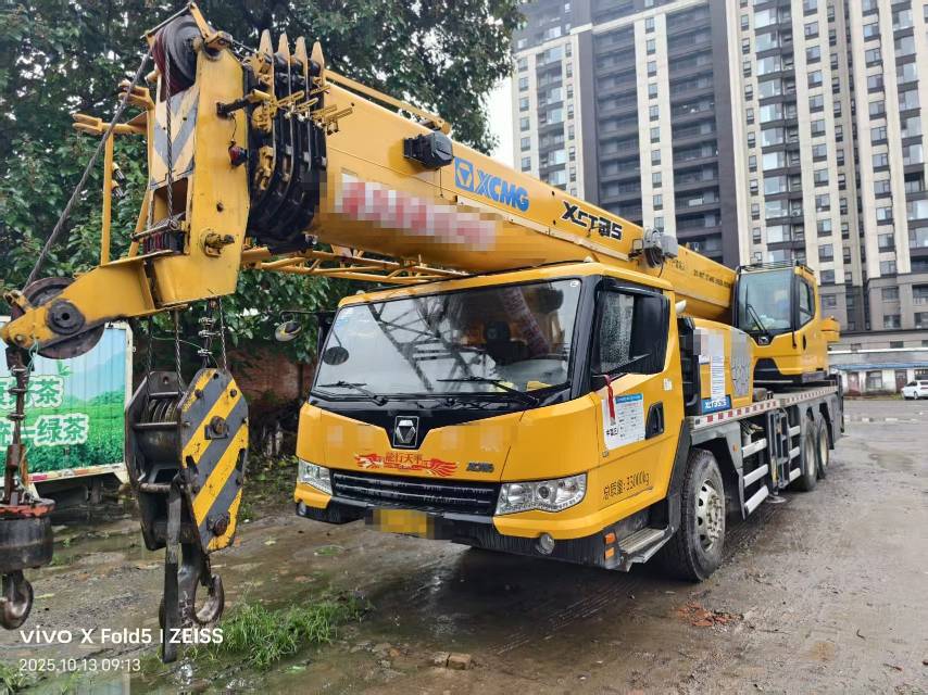 徐工XCT25L5汽車起重機