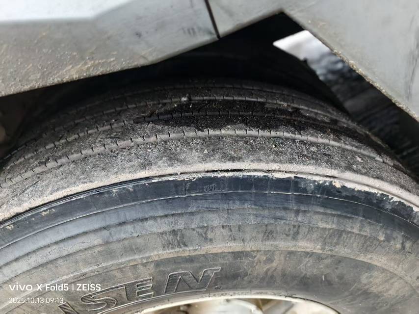 徐工XCT25L5汽車起重機