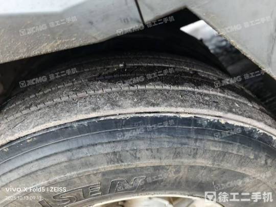 徐工XCT25L5汽車起重機