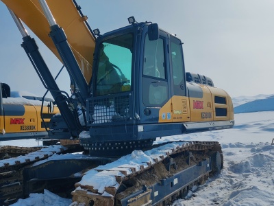徐工XE380DK履帶式挖掘機