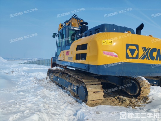 徐工XE380DK履帶式挖掘機(jī)