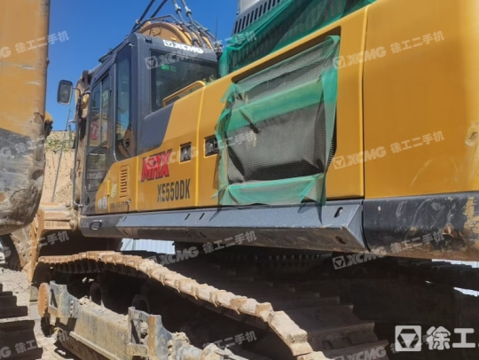 徐工XE550DK履带式挖掘机