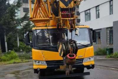 徐工QY25K5A汽車起重機