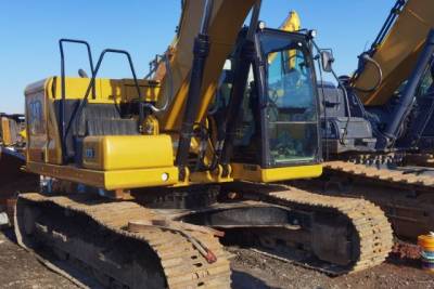 卡特彼勒323履帶式挖掘機