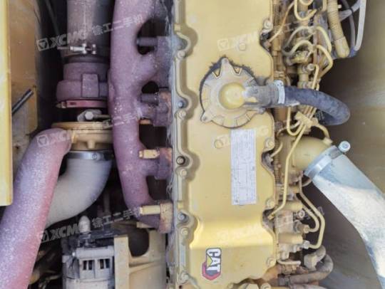 卡特彼勒323履帶式挖掘機