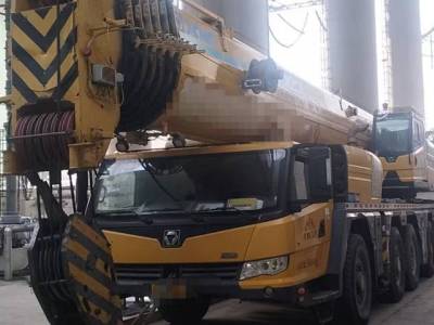 徐工XCA220全路面汽車起重機(jī)