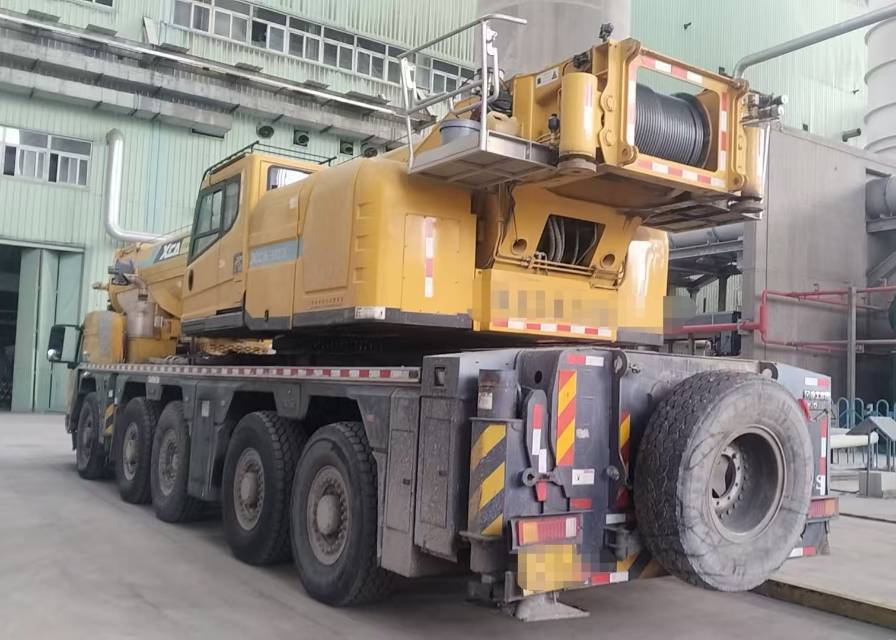 徐工XCA220全路面汽車起重機