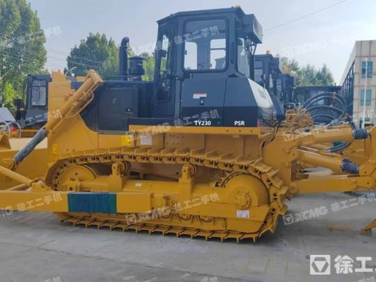 彭浦TY230推土機