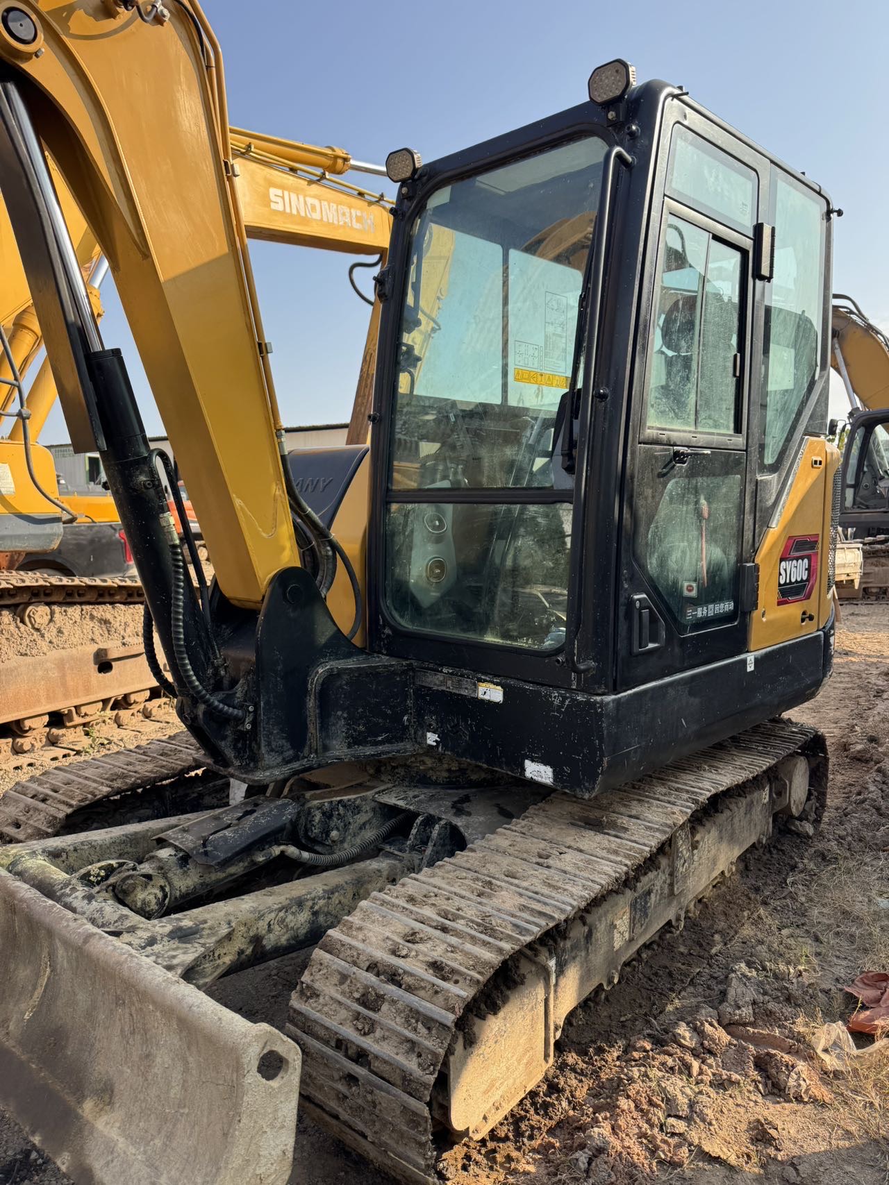 三一重工SY60C履帶式挖掘機