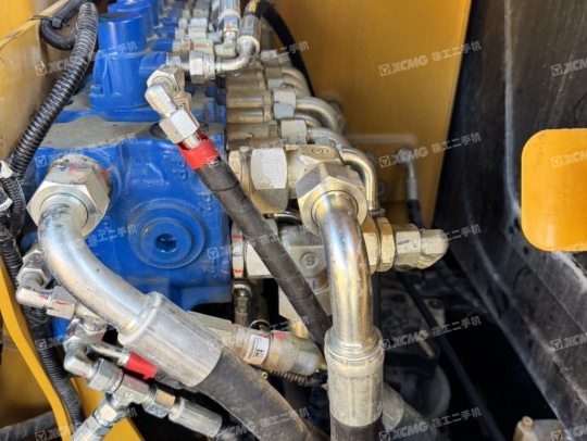 三一重工SY60C履带式挖掘机