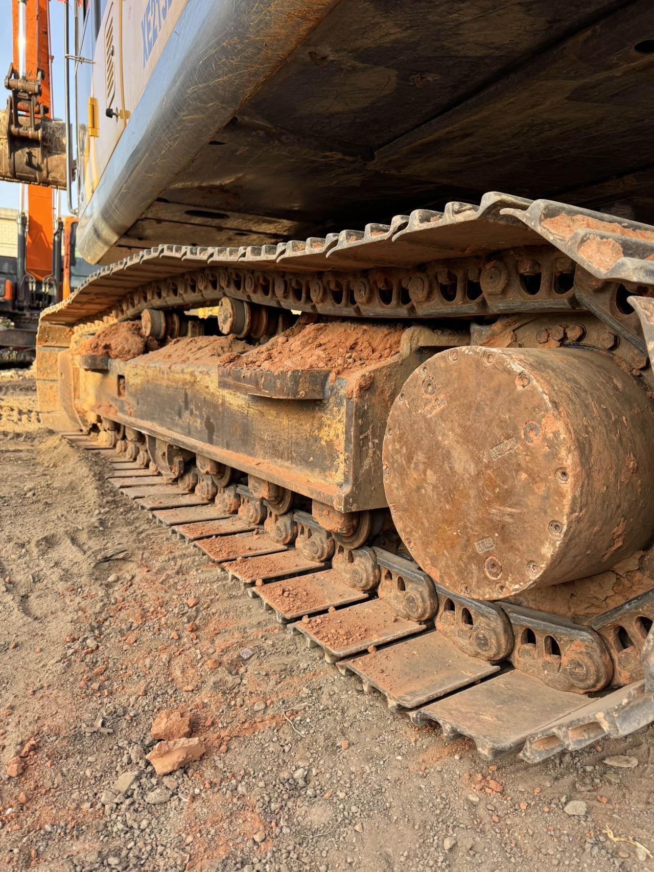 徐工XE200DA履帶式挖掘機