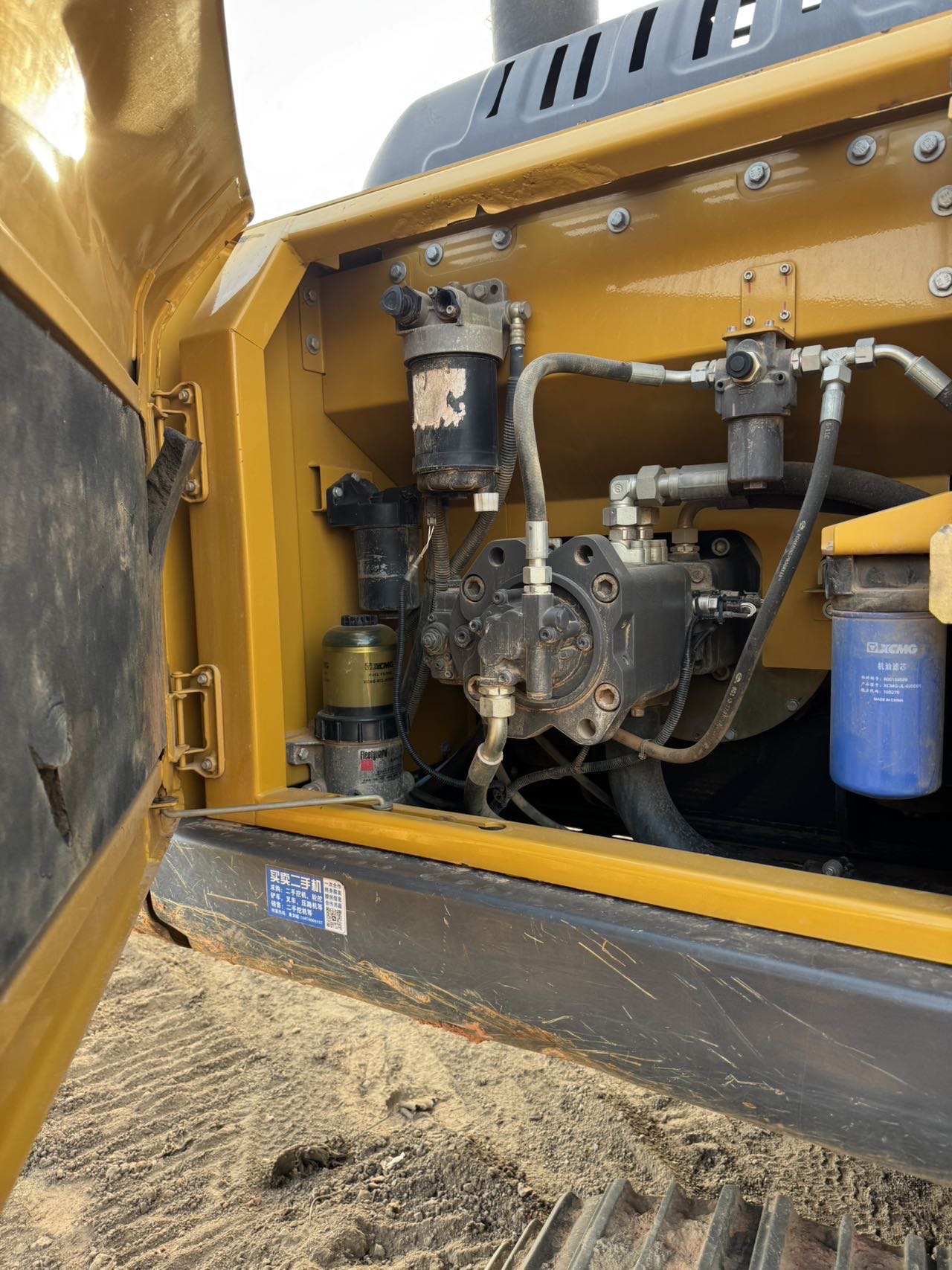 徐工XE200DA履帶式挖掘機