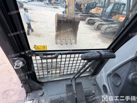 徐工XE380G POR履带式挖掘机