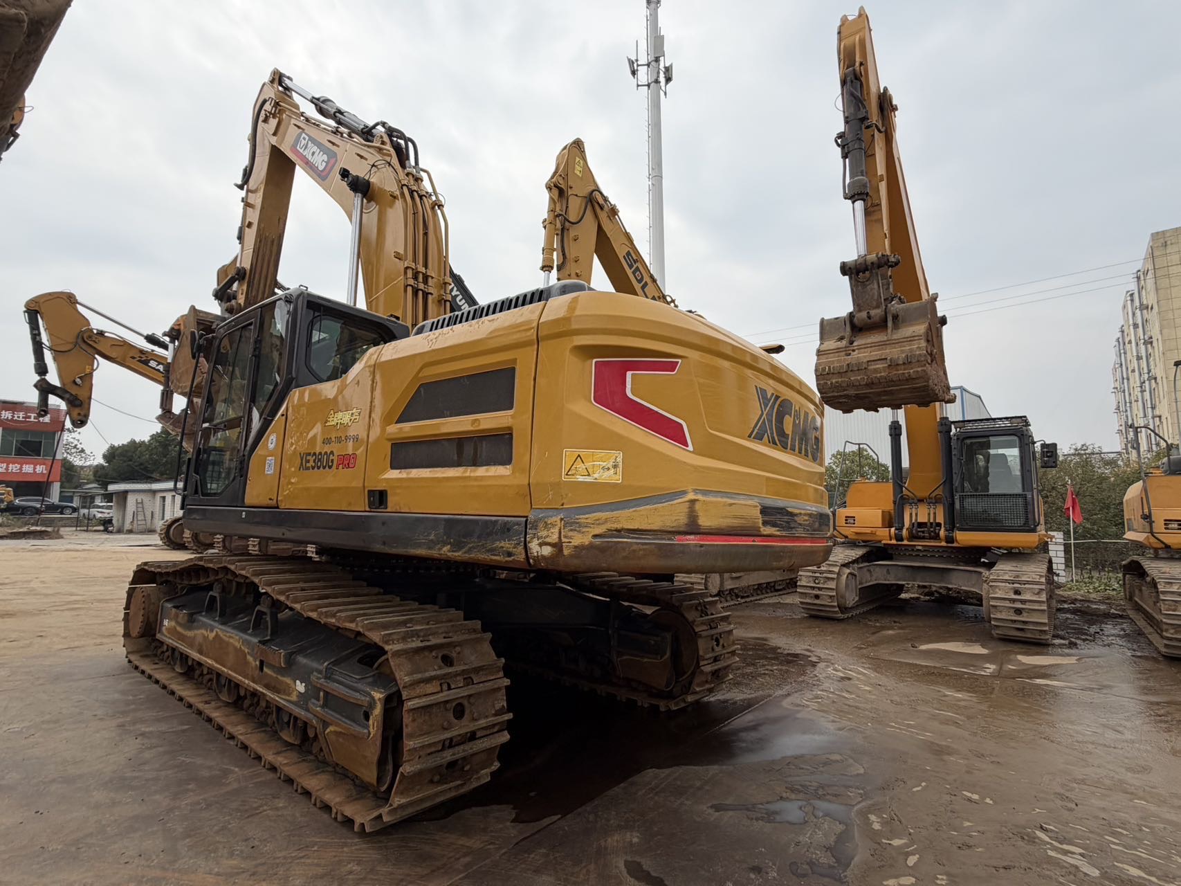 徐工XE380G POR履帶式挖掘機