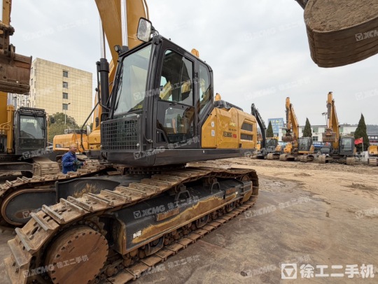 徐工XE380G POR履带式挖掘机