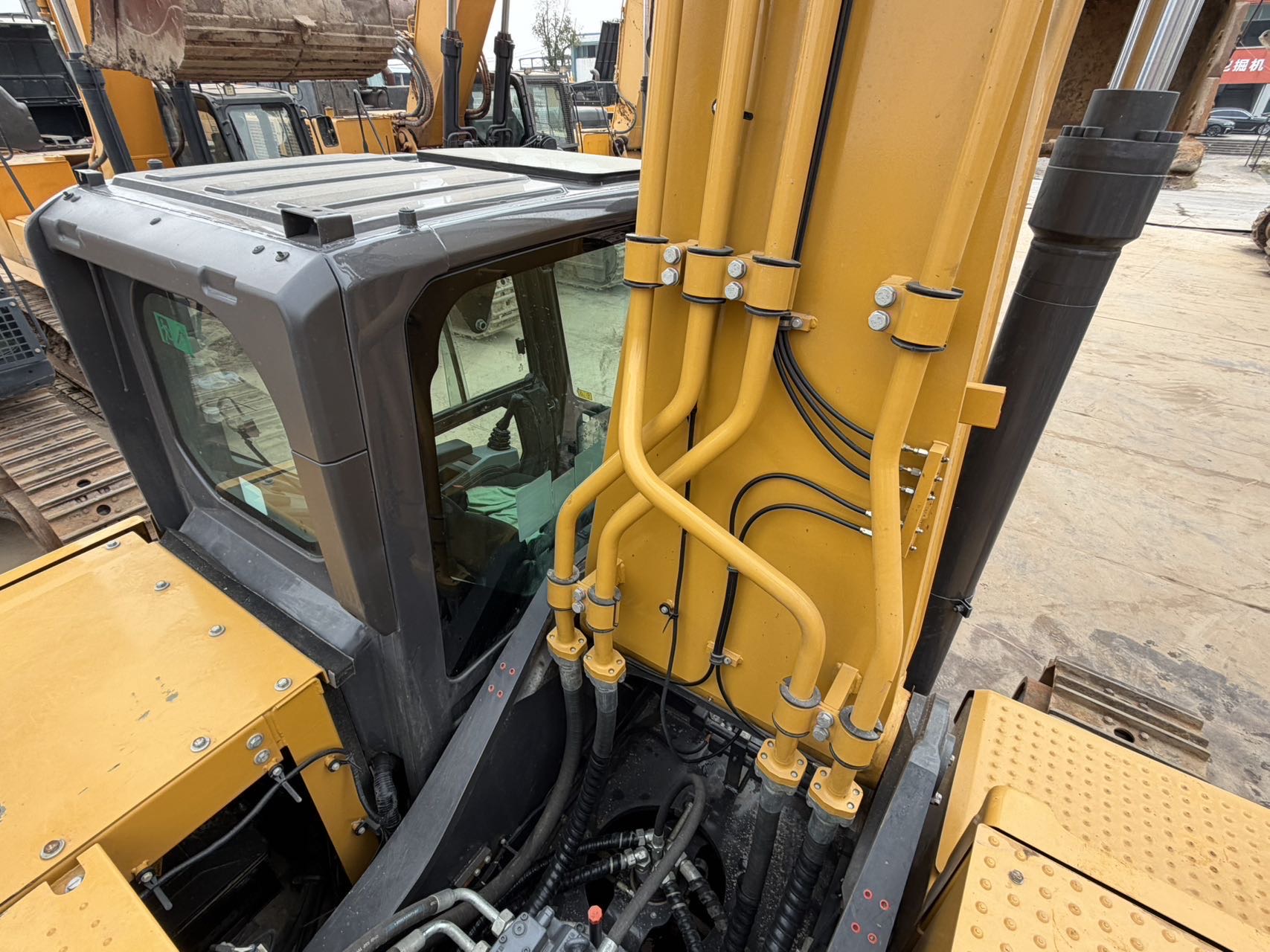 徐工XE380G POR履帶式挖掘機