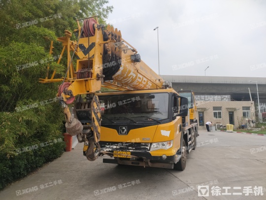 徐工XCT25L5汽車起重機