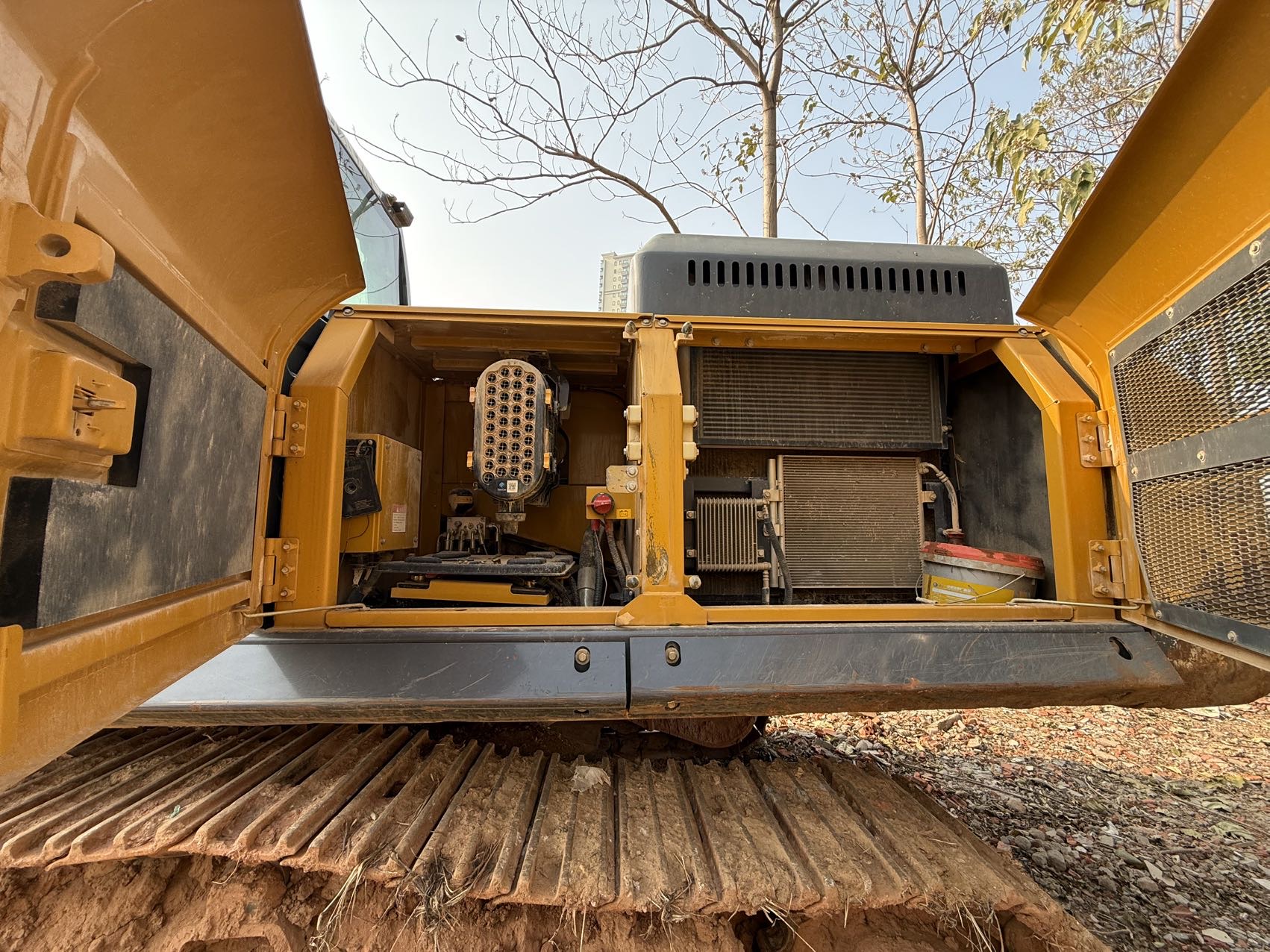 徐工XE335DK MAX履帶式挖掘機(jī)