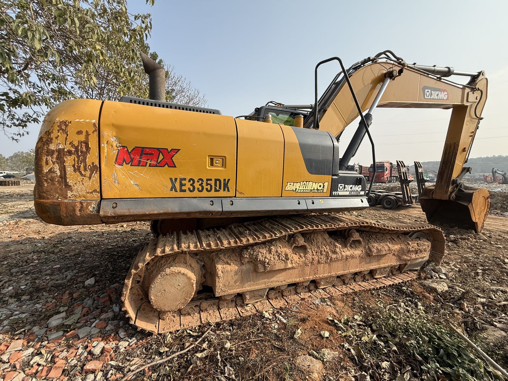徐工XE335DK MAX履帶式挖掘機(jī)