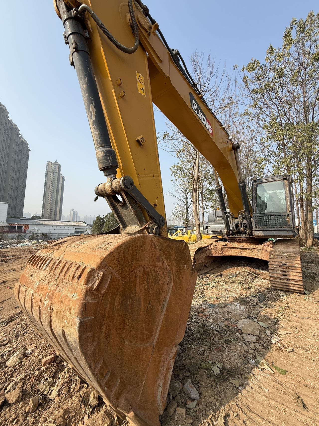 徐工XE335DK MAX履帶式挖掘機(jī)