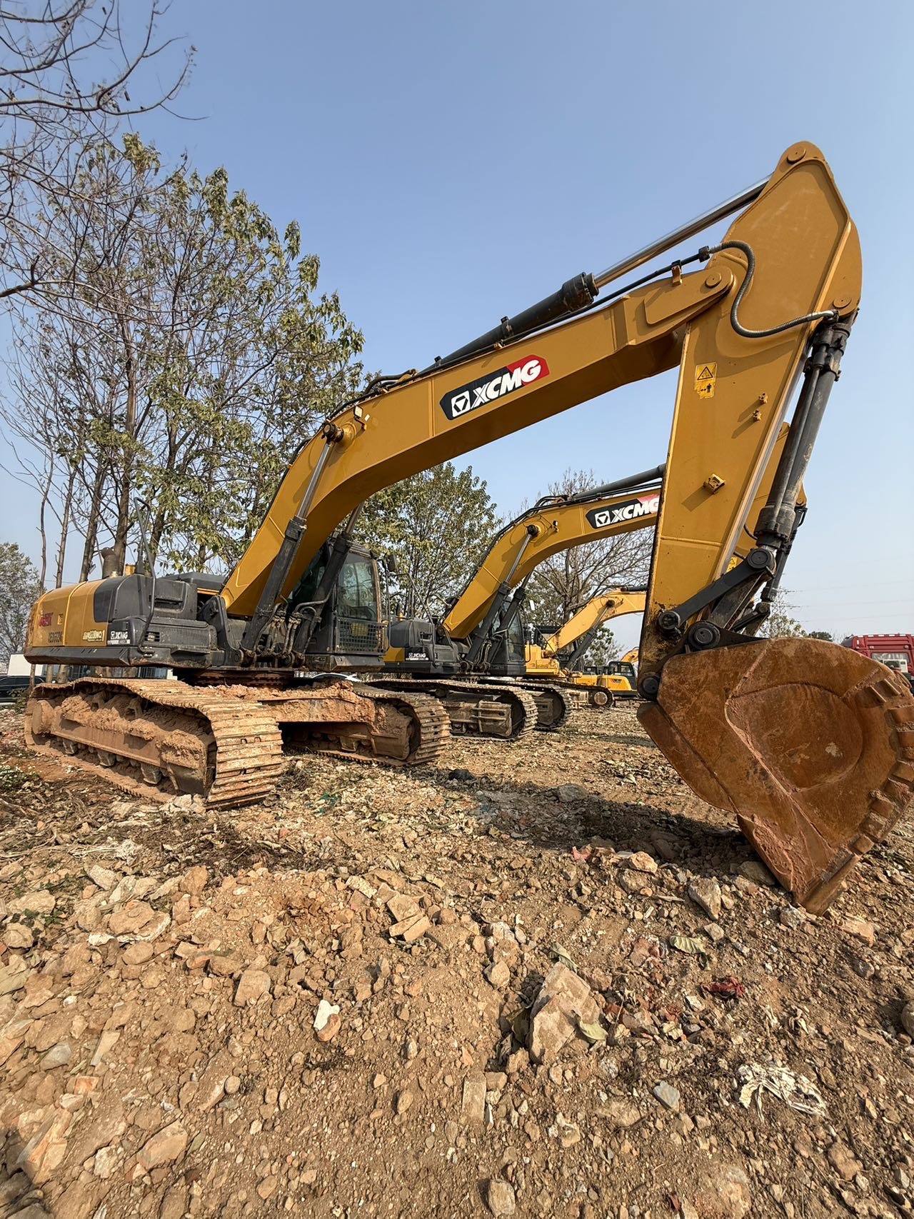 徐工XE335DK MAX履帶式挖掘機(jī)