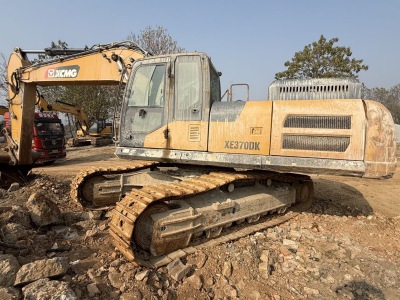 徐工XE335DK履帶式挖掘機