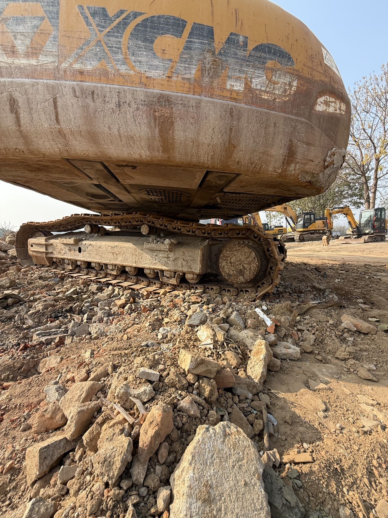 徐工XE335DK履帶式挖掘機