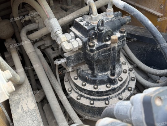 徐工XE335DK履帶式挖掘機