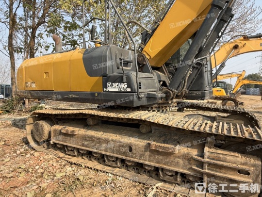 徐工XE370D履帶式挖掘機