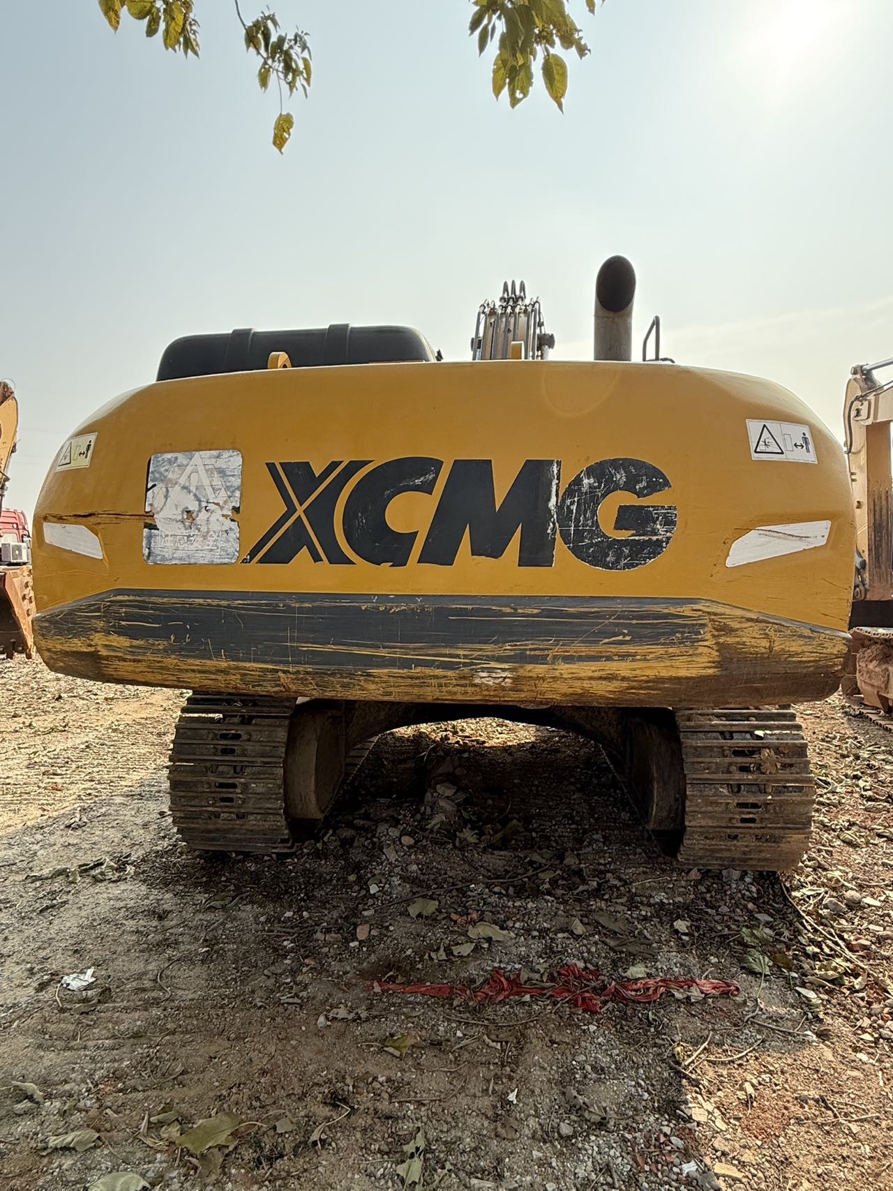 徐工XE370D履帶式挖掘機