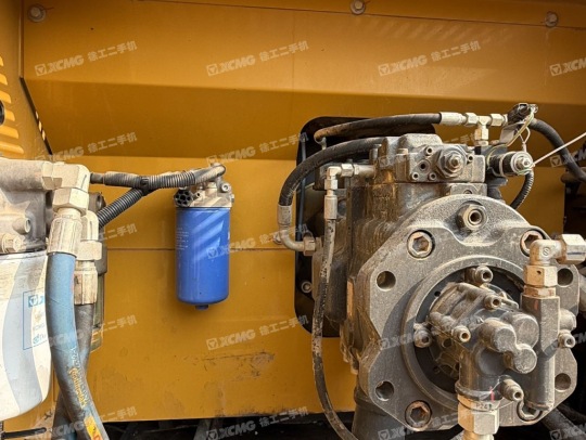 徐工XE370D履帶式挖掘機