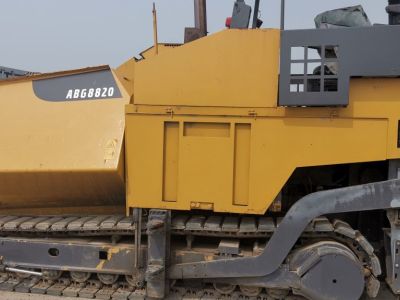 徐工RP1356摊铺机