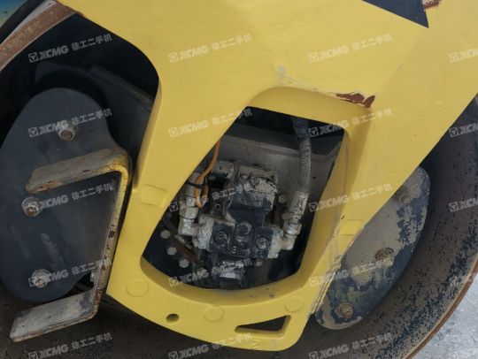 徐工XD133C双钢轮压路机