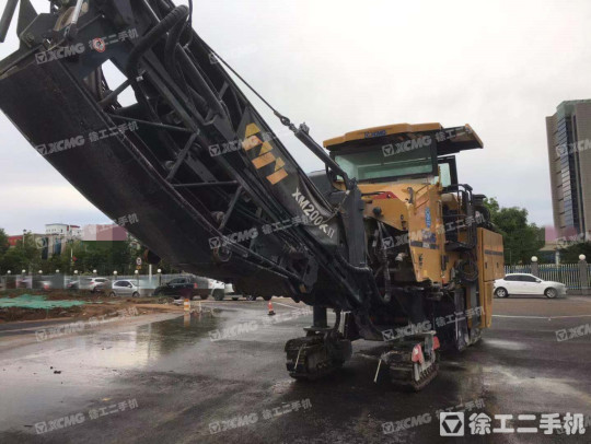 徐工XM200KII铣刨机